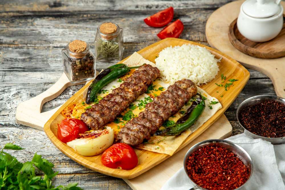 grilled kebab kapsalon